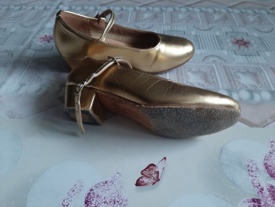 Туфли для танцев