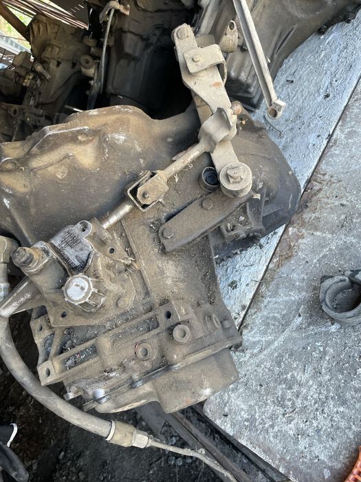 Скоростна кутия за опел вектра /opel vectra 2.0 i