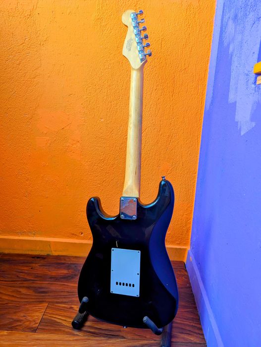 Squier Bullet Strat