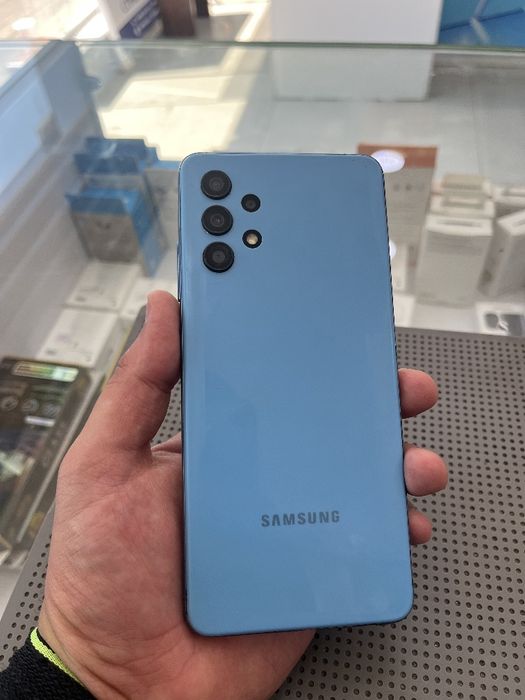 Samsung A32. 4/64