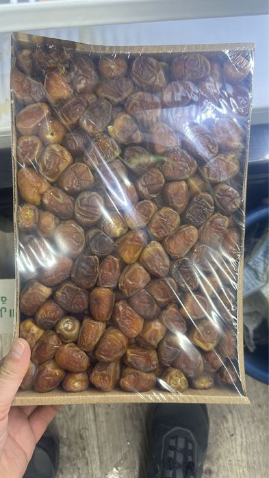 Финики Суккари - 8500 тг , в пачке - 3 кг