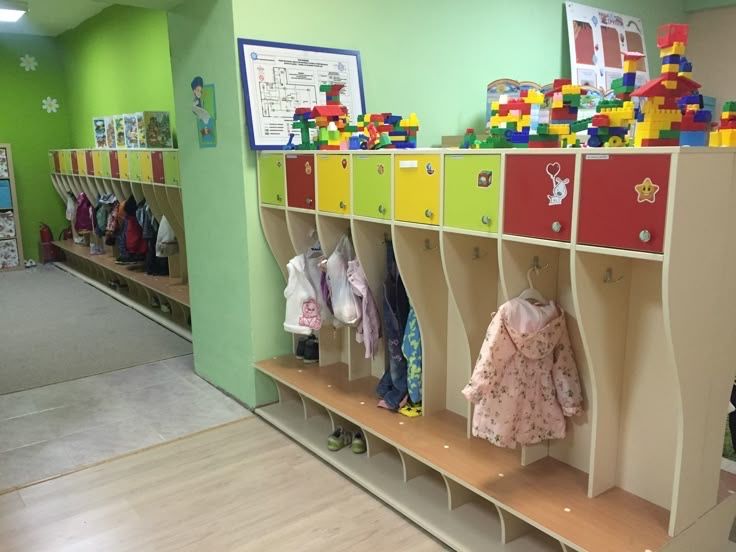 Bolalar bog'chasi uchun mebellar to'plami