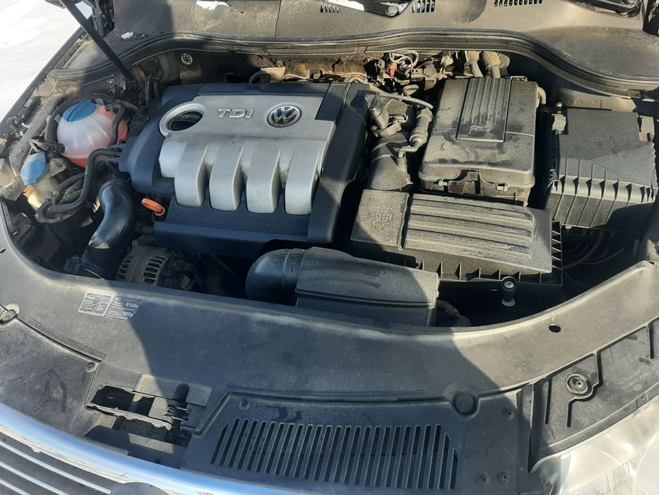 Volkswagen Passat B6
Motor 2.0 TDI - CBAB 140CP Euro 4.
KM 301 00