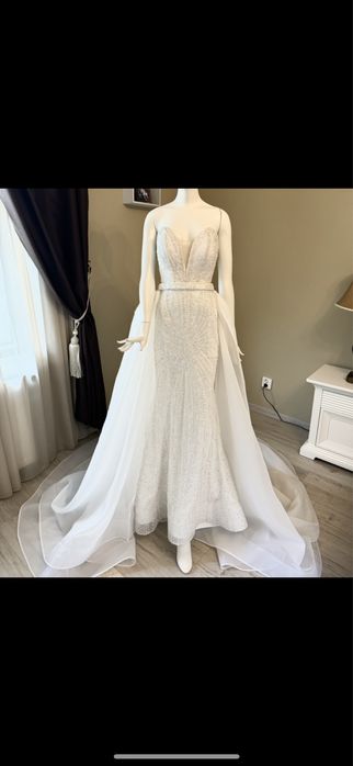 Rochie de mireasa lucrata manual S-XS