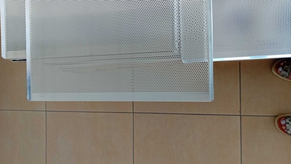 Алуминиеви тави - 78см х 58см, 2 рамена, с перфорация