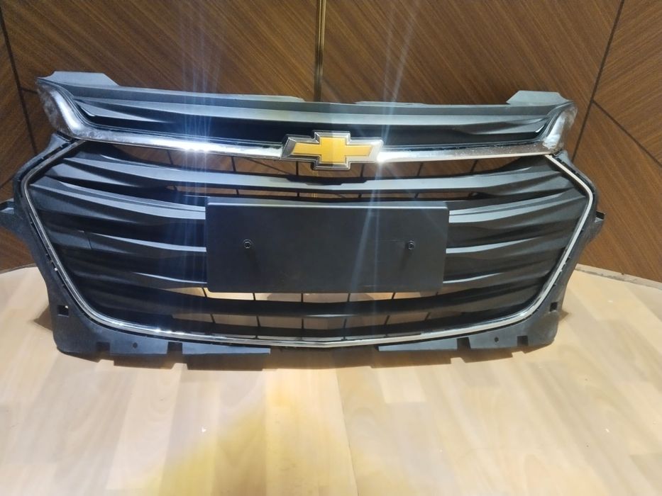 Решетка Радиатора Chevrolet onix.