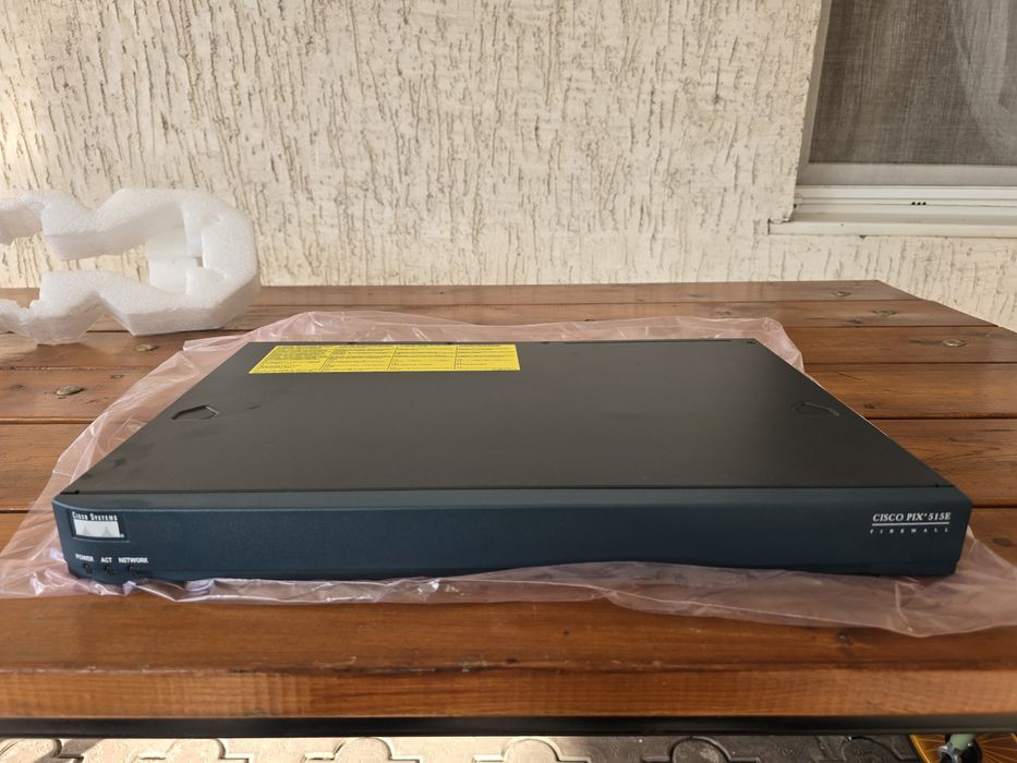 Маршрутизатор  Cisco pix 515E