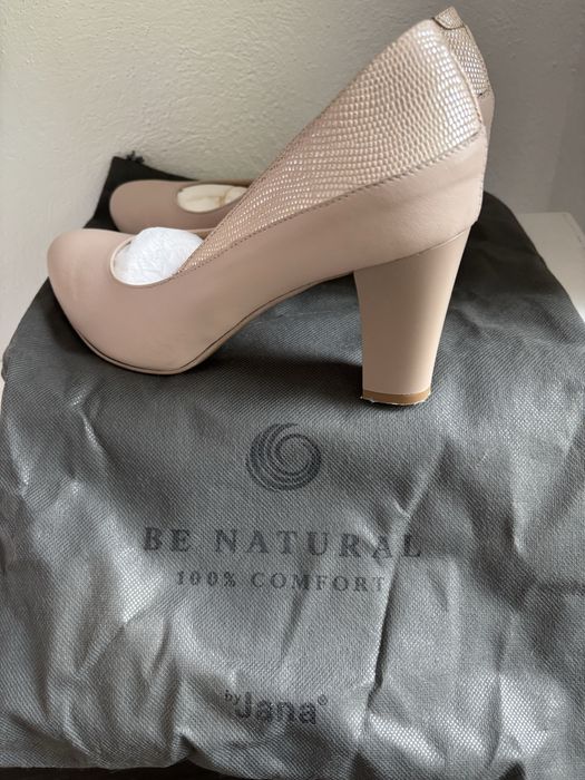 Pantofi eleganti din piele, culoare nud