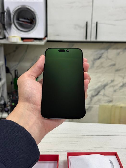 iPhone 17 Pro Ekrani Yengi