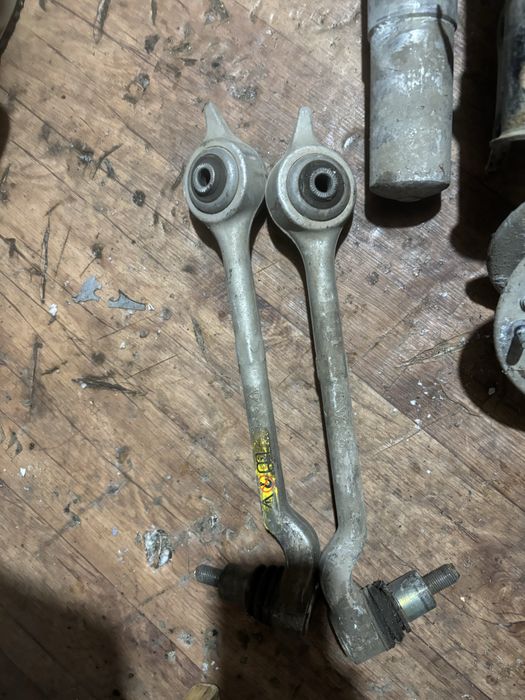 Продам запчасти на BMW E39