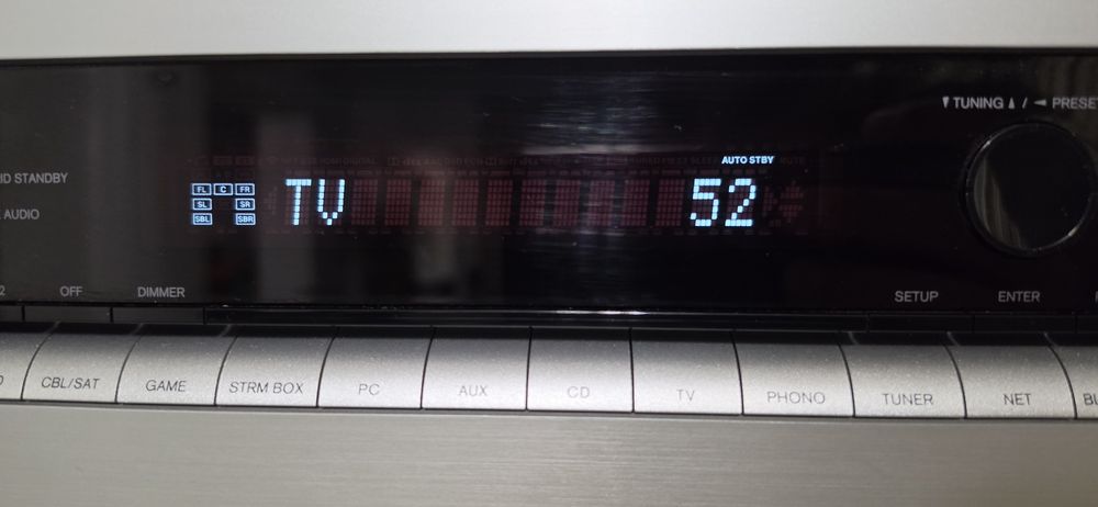 Receiver defect Onkyo TX-NR686 Atmos Bluetooth Wifi Phono ARC