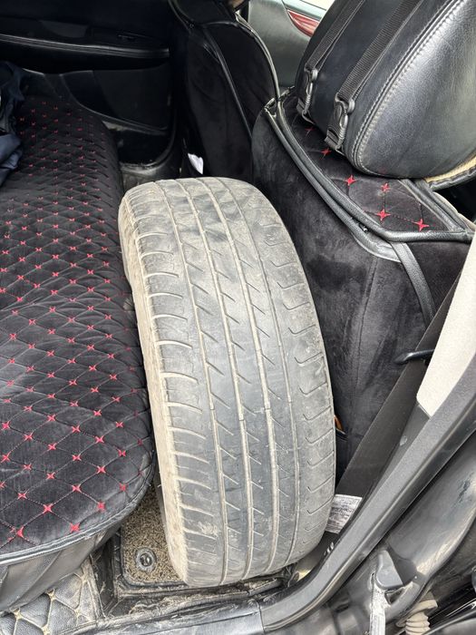 Продаю шины летние