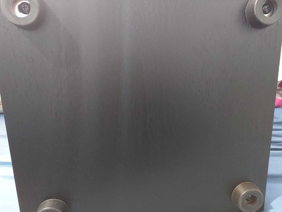 Vand subwoofer Elac Debut 3.0 DS103