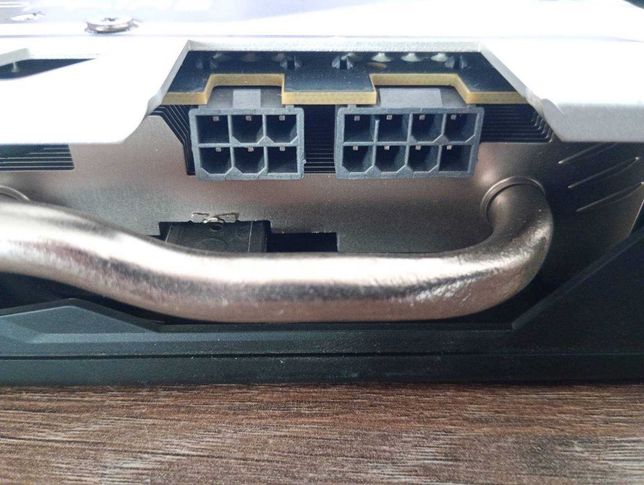 Placi video RX580 8GB
