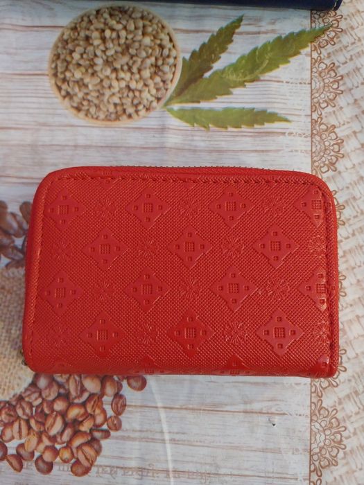 Дамски протмонета10лв