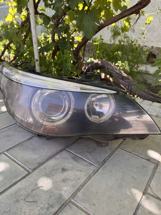 Фара правая BMW E60 дорест