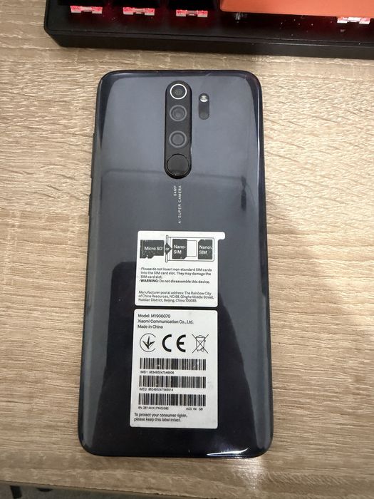 Vand Xiaomi Redmi note 8 pro cu / artefecte !
