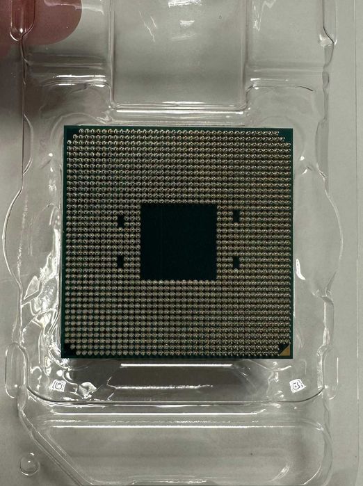 Procesor AMD Ryzen 7 3700X, Socket AM4 (fara cooler)