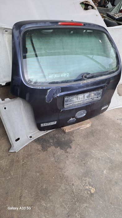 Заден Капак Задна Врата Рено Сценик 2 Renault Scenic 2