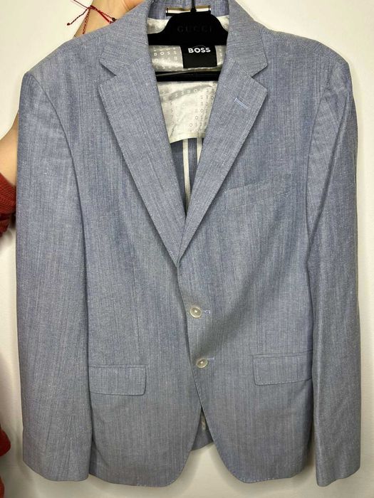 Оригинален костюм HUGO BOSS – подходящ за абитуриентски бал