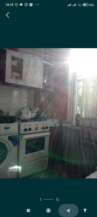 Продам квартиру 3-х комнатную