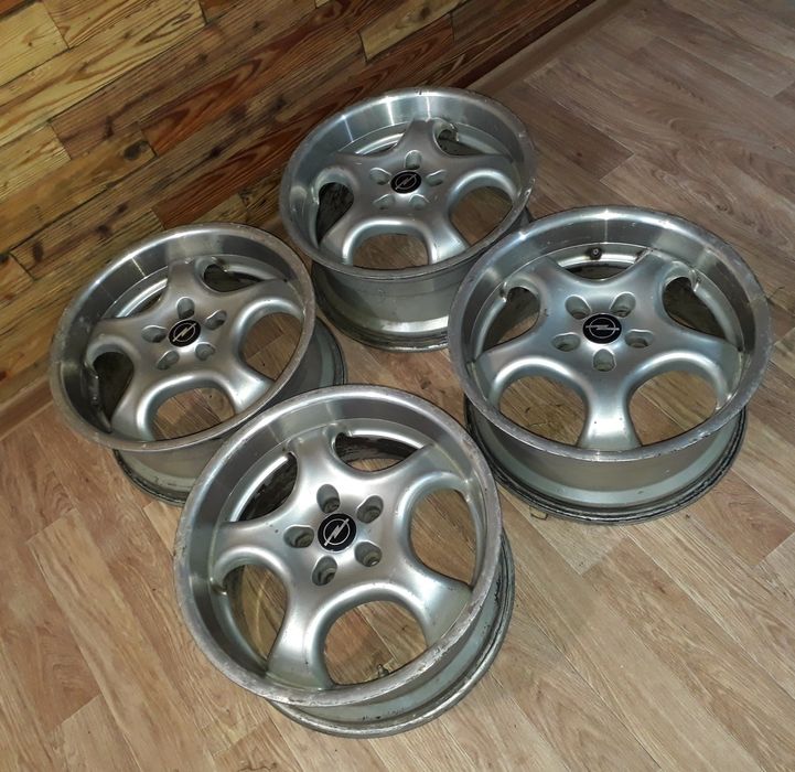 Диски 17 ет 35 крепёж 5/110