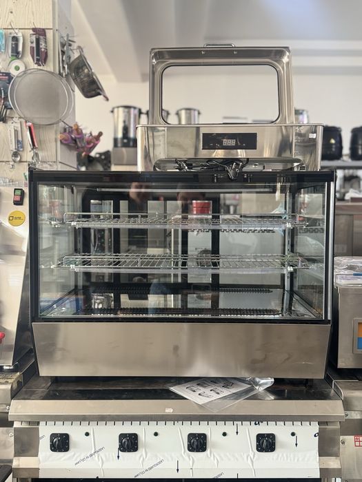 Xoladelniklar xar xil turdagi sotiladi xammassi yangi