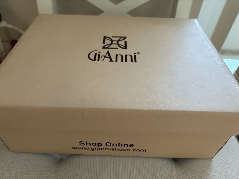 Дамски обувки GIANNI