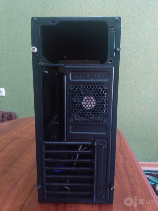 Корпус для ПК AeroCool ATX / mATX + Вентилятор (Кейс)