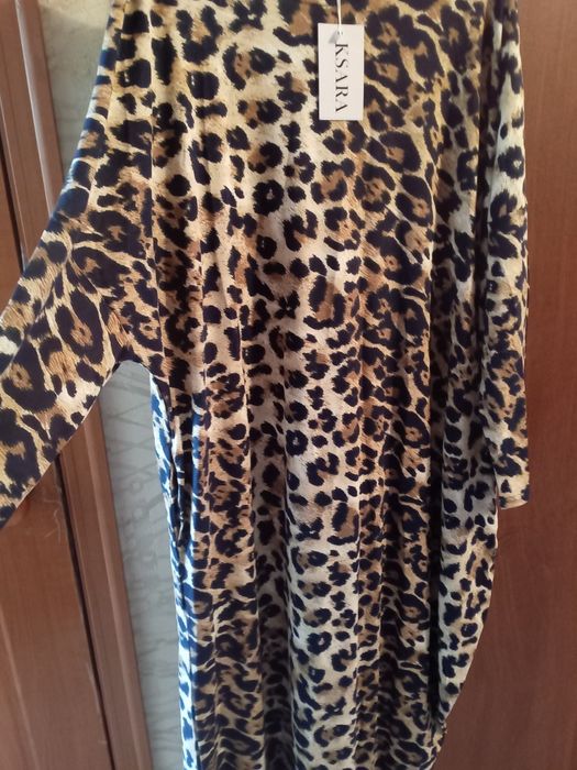 Платье леопард 50,52размер