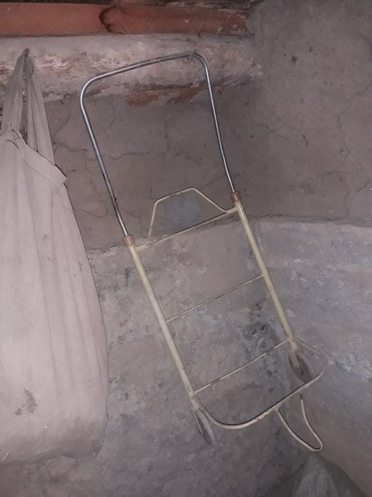 Тележка базарная удобная