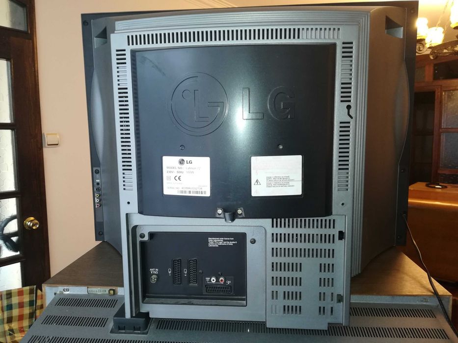Телевизор LG Lafinion 72