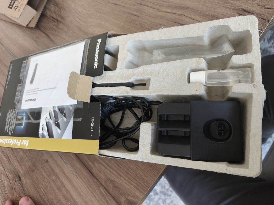 Panasonic charger er gp Панасоник зарядно машинка за подстригване трим