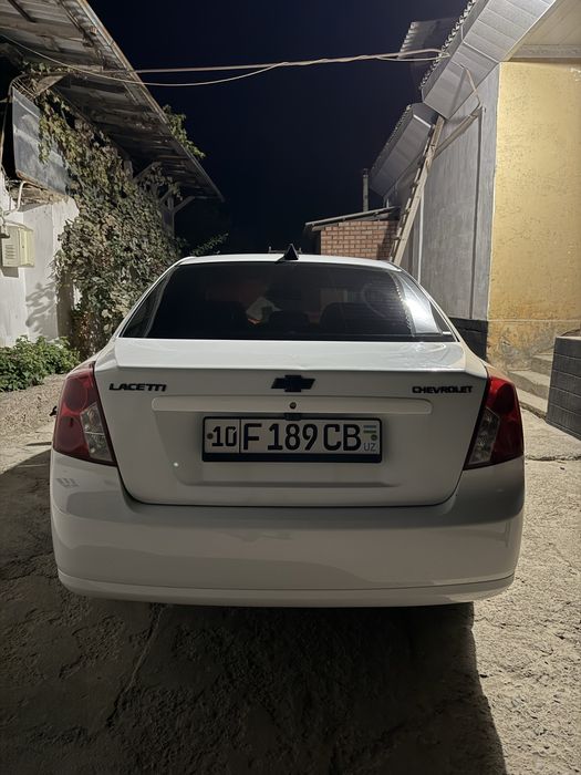 Lacetti 1.8 2009