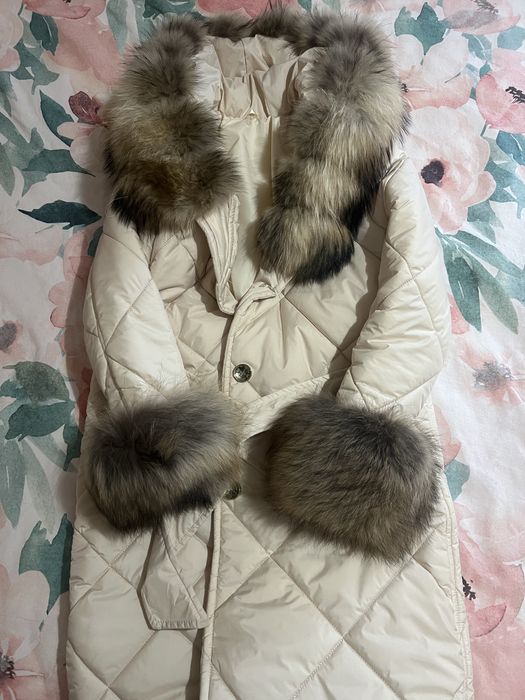 Зимно яке с яка и пухчета на ръкавите - естествен косъм