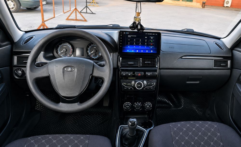 Продам Ладу Приору 2172 (хэтчбек)