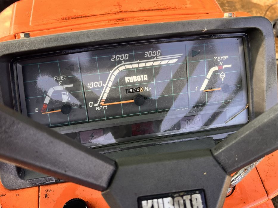 Трактор KUBOTA BULTRA 15 коня 4х4