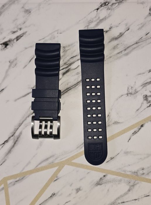 Оригинална гумена каишка Luminox - Тъмносиня (Navy Blue) Diving