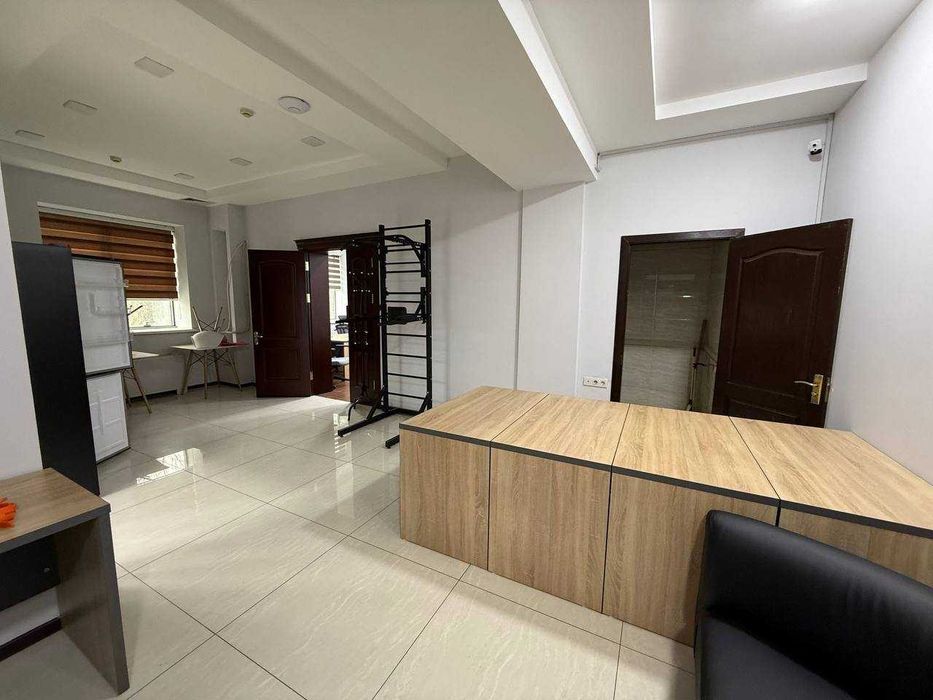 Аренда офис ул Бабур 142м2, 138м2, 95м2