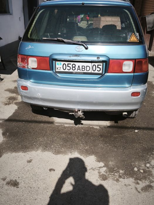 Тойота пикник...