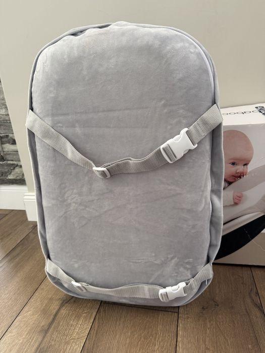 Възглавница Babocush за люлка тип MamaRoo