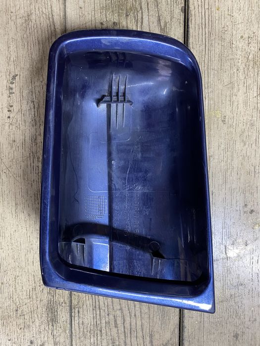 Корпус зеркала левый Мерседес