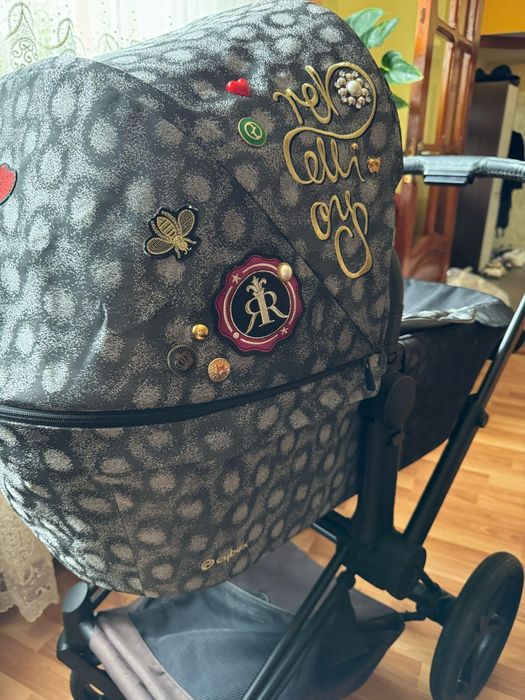 Carucior CYBEX  Priam Premium