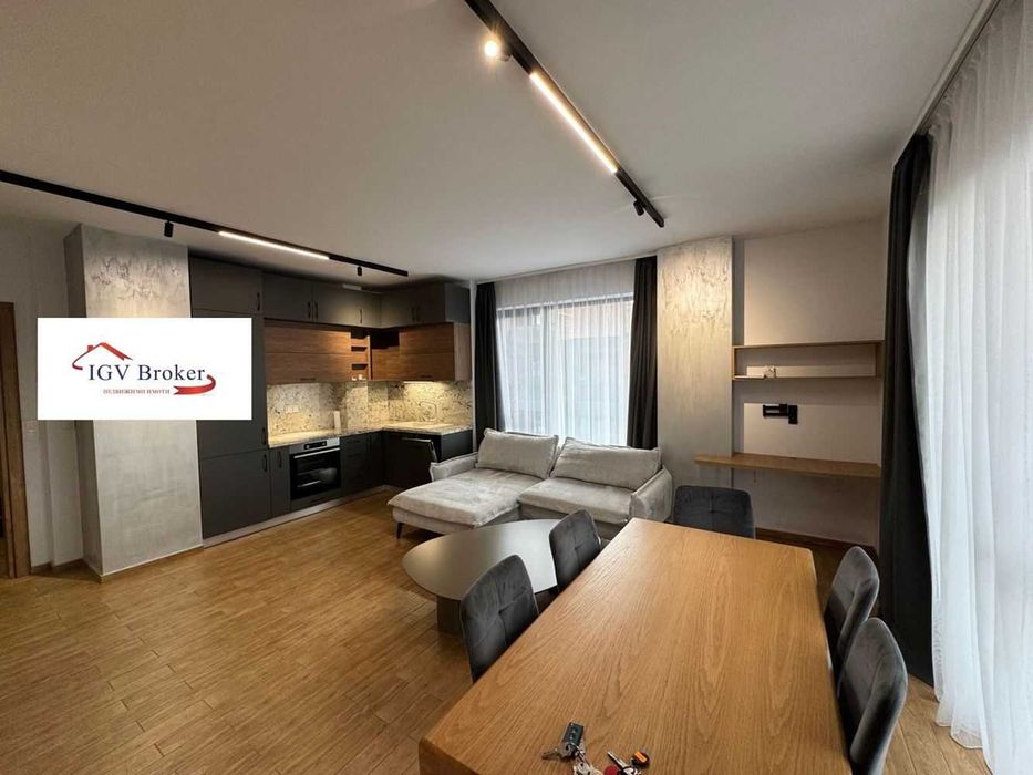 Дава се под наем Двустаен апартамент в София, Лозенец - 70 кв.м за 997.05 € - Снимка #1