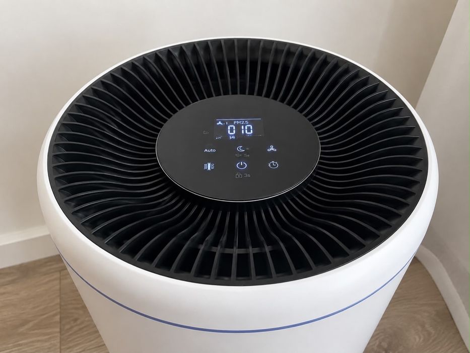 Purificator Aer Bosch Air 4000 HEPA H13, CADR 300 m³/h, până la 62,5 m², Mod Auto & Sleep