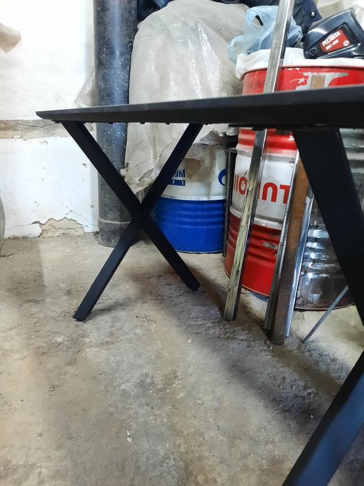 Продам стол из керамогранита