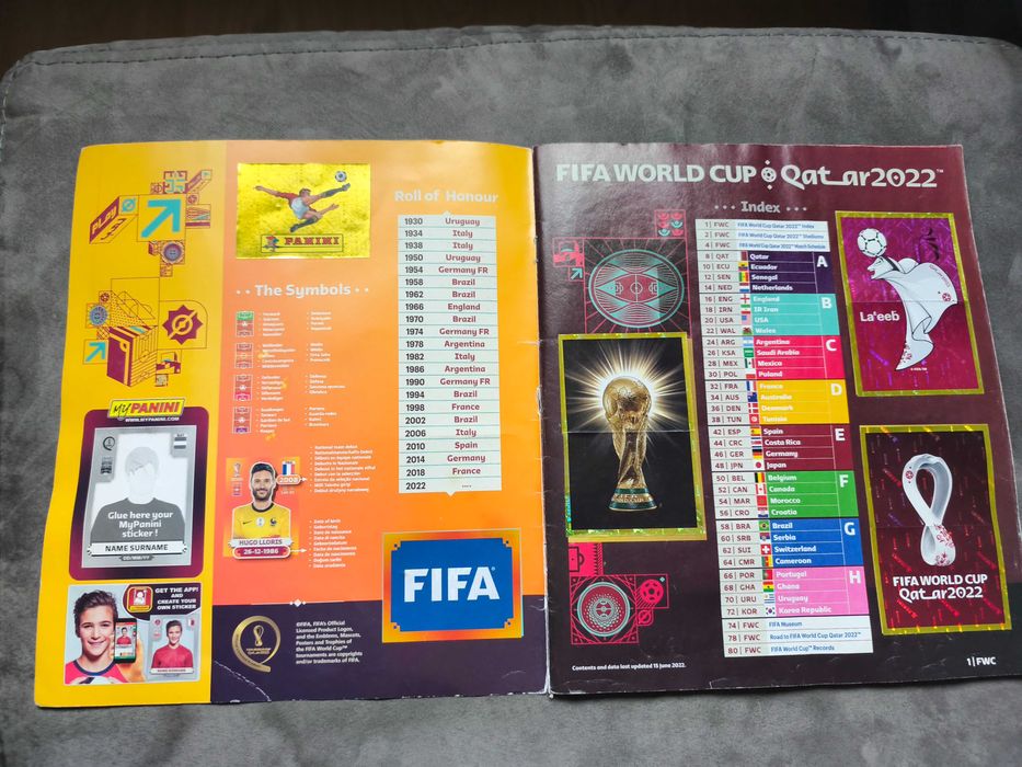 PANINI World Cup 2022 album complet