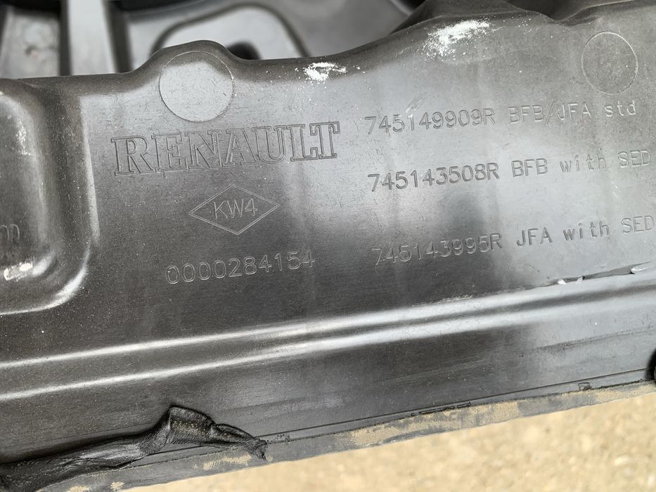 Locas roata rezerva Renault Megane 4/podea portbagaj hatchback/scurta