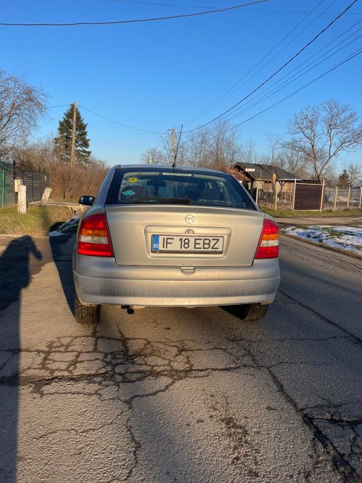 Vând opel astra g