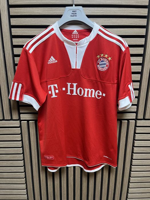 ADIDAS - Bayern Munchen : Байерн сезон 2009/2010  размер М / Оригинал